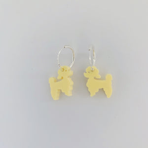 Pendientes caniche