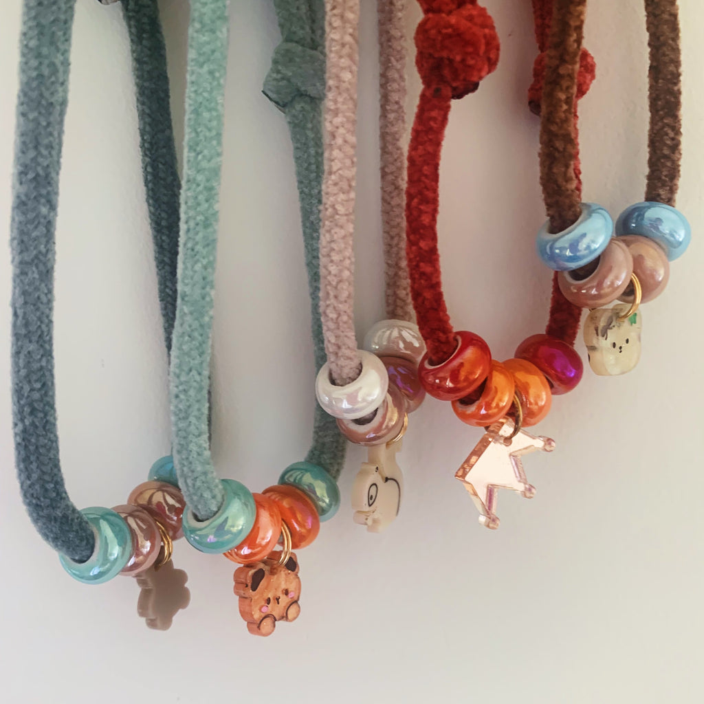 Collar cordón