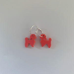 Pendientes caniche