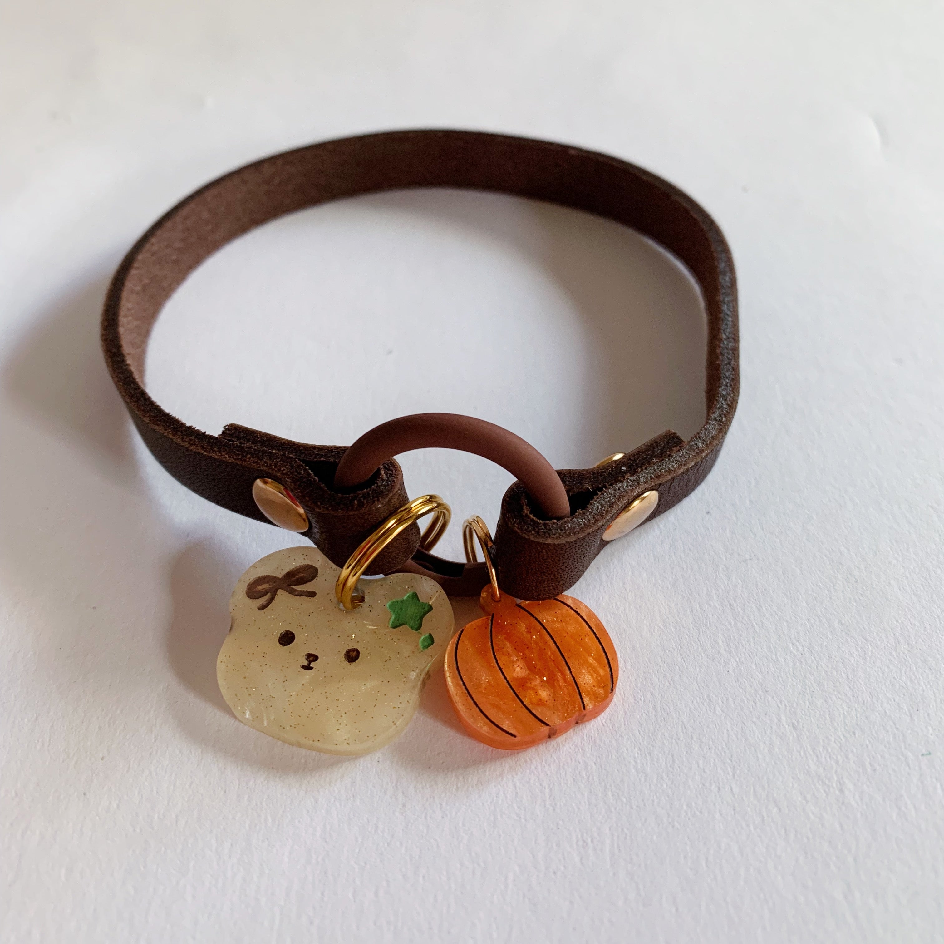 Pack Home collar piel con charms